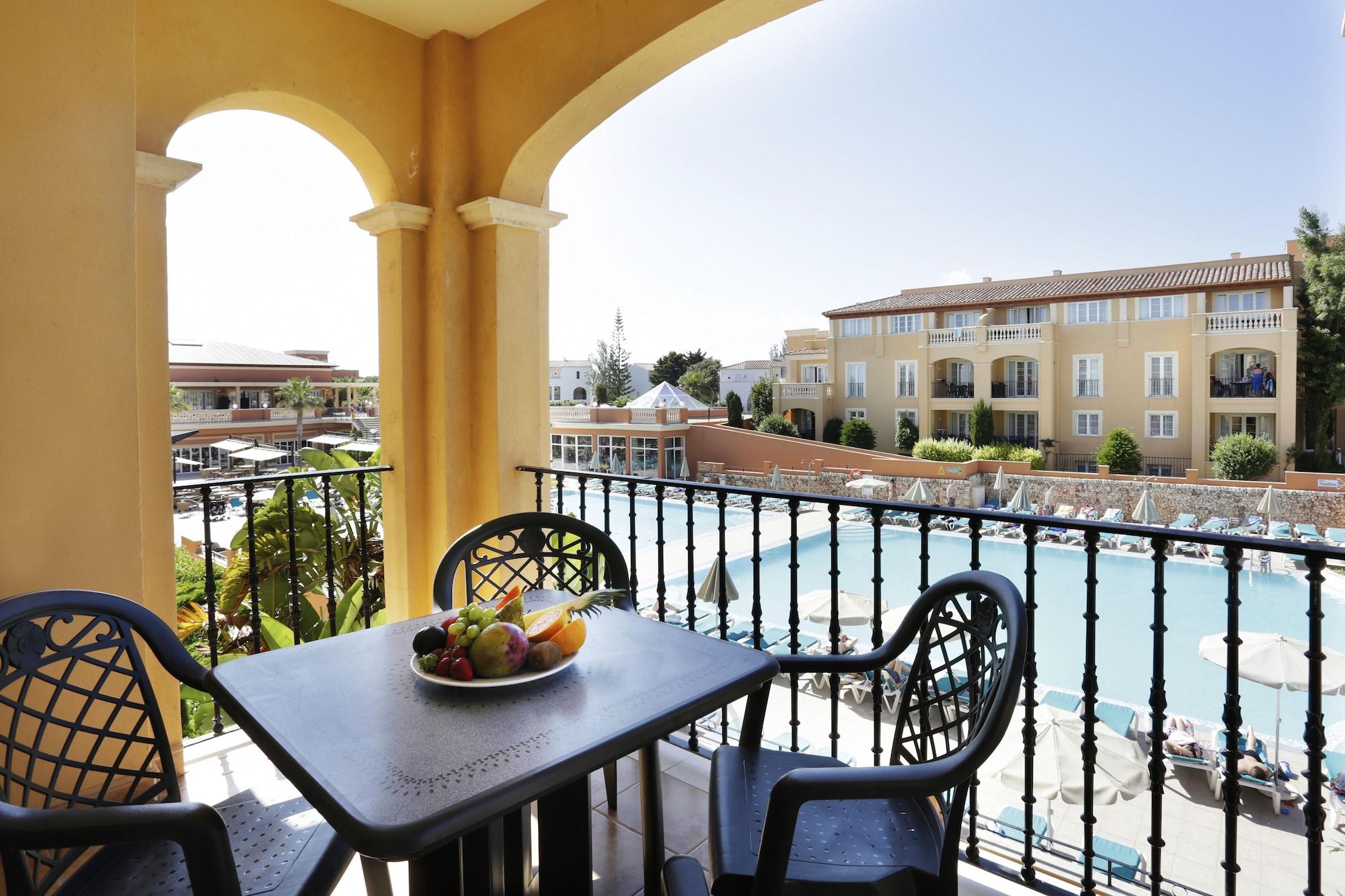 Grupotel Club Turquesa Mar Ciutadella  Exterior foto