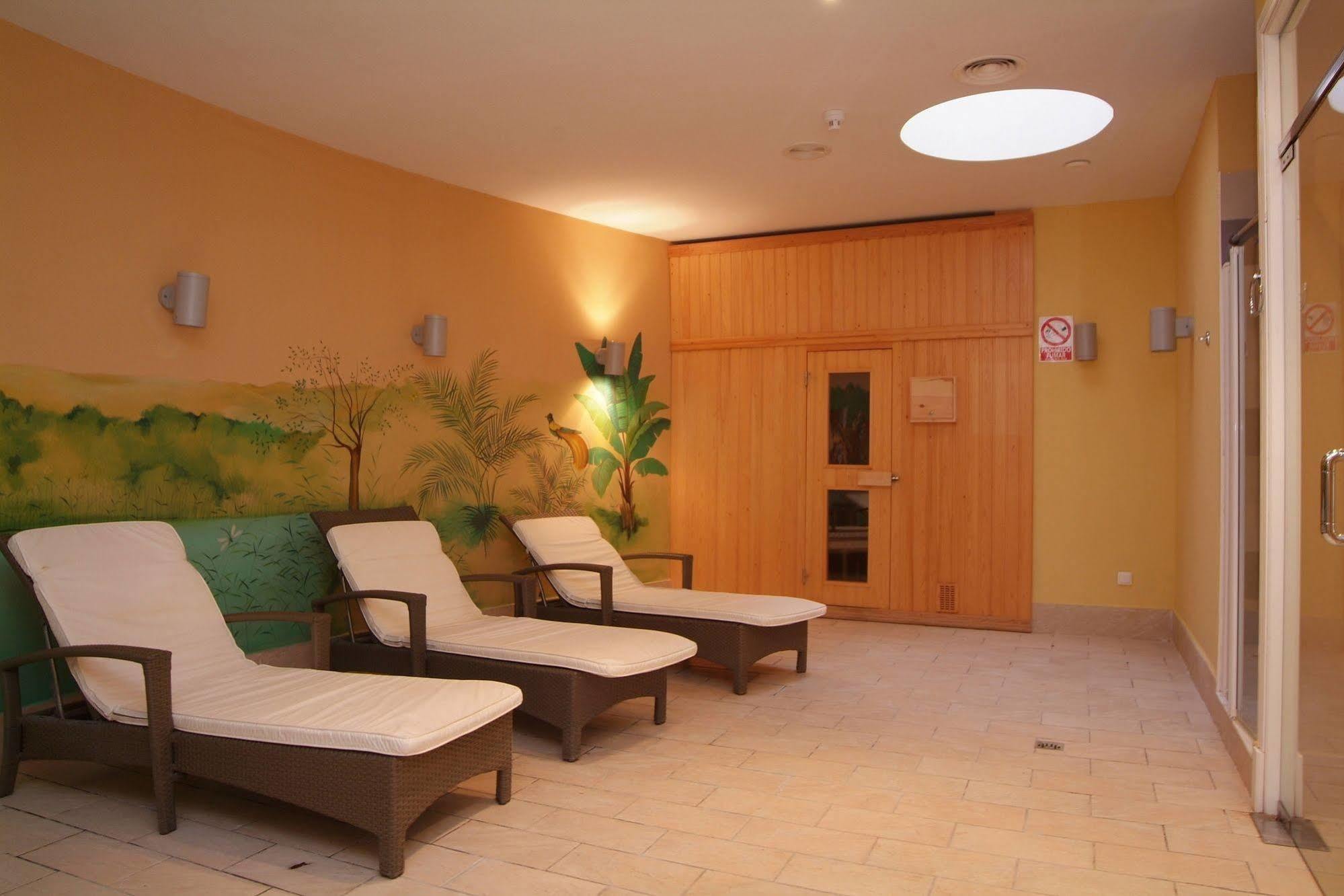 Grupotel Club Turquesa Mar Ciutadella  Exterior foto